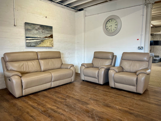 La-Z-Boy Winchester Leather 3 Seater Power Recliner & 2 Armchairs